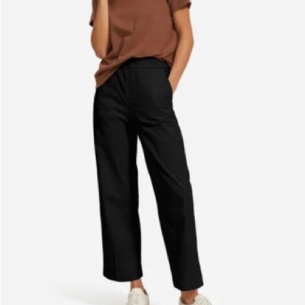Everlane Easy Pant, elastic waist in black. Size 2. GREAT condition